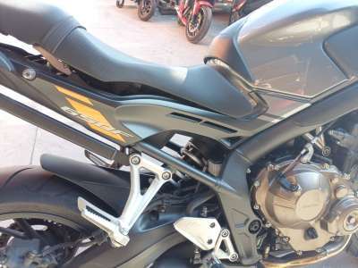 Recambio de moldura para honda cb (501cc - ) - cb 650 f (rc75) referencia OEM IAM 83500MJEDH0ZA  
