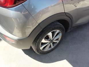 Recambio de amortiguador trasero derecho para kia stonic (ybcuv) 2017- concept referencia OEM IAM 55310H8600  