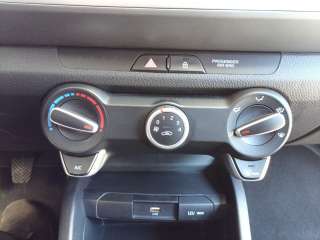 Recambio de mando calefaccion / aire acondicionado para kia stonic (ybcuv) 2017- concept referencia OEM IAM 97250H8020LEF  
