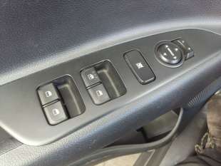 Recambio de mando elevalunas delantero izquierdo para kia stonic (ybcuv) 2017- concept referencia OEM IAM 93570H8000WK  