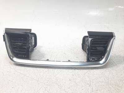 Recambio de rejilla aireadora para kia stonic (ybcuv) 2017- 1.2 cat referencia OEM IAM 84740H8AE0WLE  
