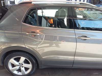 Recambio de puerta trasera derecha para volkswagen t-cross (c11, d31) 2018- 1.0 tsi referencia OEM IAM 2GM833052P  