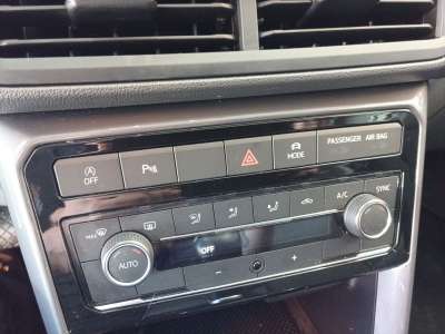 Recambio de warning para volkswagen t-cross (c11, d31) 2018- 1.0 tsi referencia OEM IAM 2GM927132M  