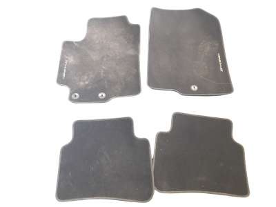 Recambio de juego alfombrillas para kia stonic (ybcuv) 2017- 1.2 cat referencia OEM IAM H8143ADE51  