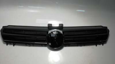 Recambio de rejilla delantera para volkswagen golf vii lim. 2012-2017 referencia OEM IAM 5G0853651LZLL 107236204 VG4002001 / 240