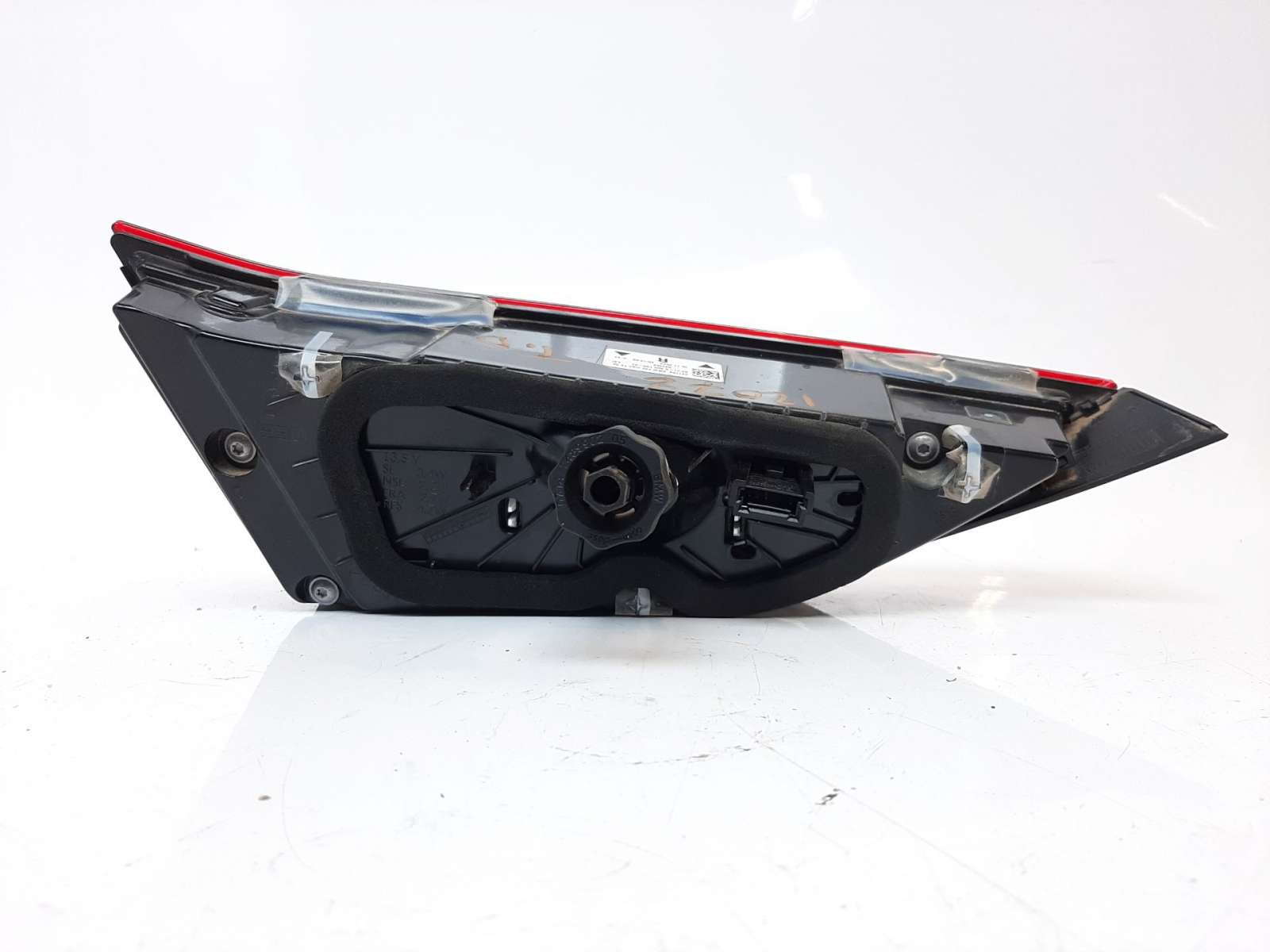 Recambio de piloto trasero derecho interior para bmw 1 (f40) 2019- 118 d referencia OEM IAM 63215A55FB6 63215A55FB6  Recambio de piloto trasero derecho interior para bmw 1 (f40) 2019- 118 d referencia OEM IAM 63215A55FB6 63215A55FB6