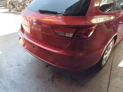 Recambio de paragolpes trasero para seat leon st (5f8) 2012-2020 1.5 tgi referencia OEM IAM 5F9807421AD  