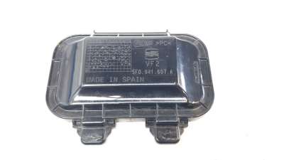 Recambio de moldura para seat leon st (5f8) 2012-2020 1.5 tgi referencia OEM IAM 5F0941607A  