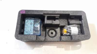 Recambio de herramientas para kia niro (sg2) 2022- hybrid concept referencia OEM IAM 09149AT900  