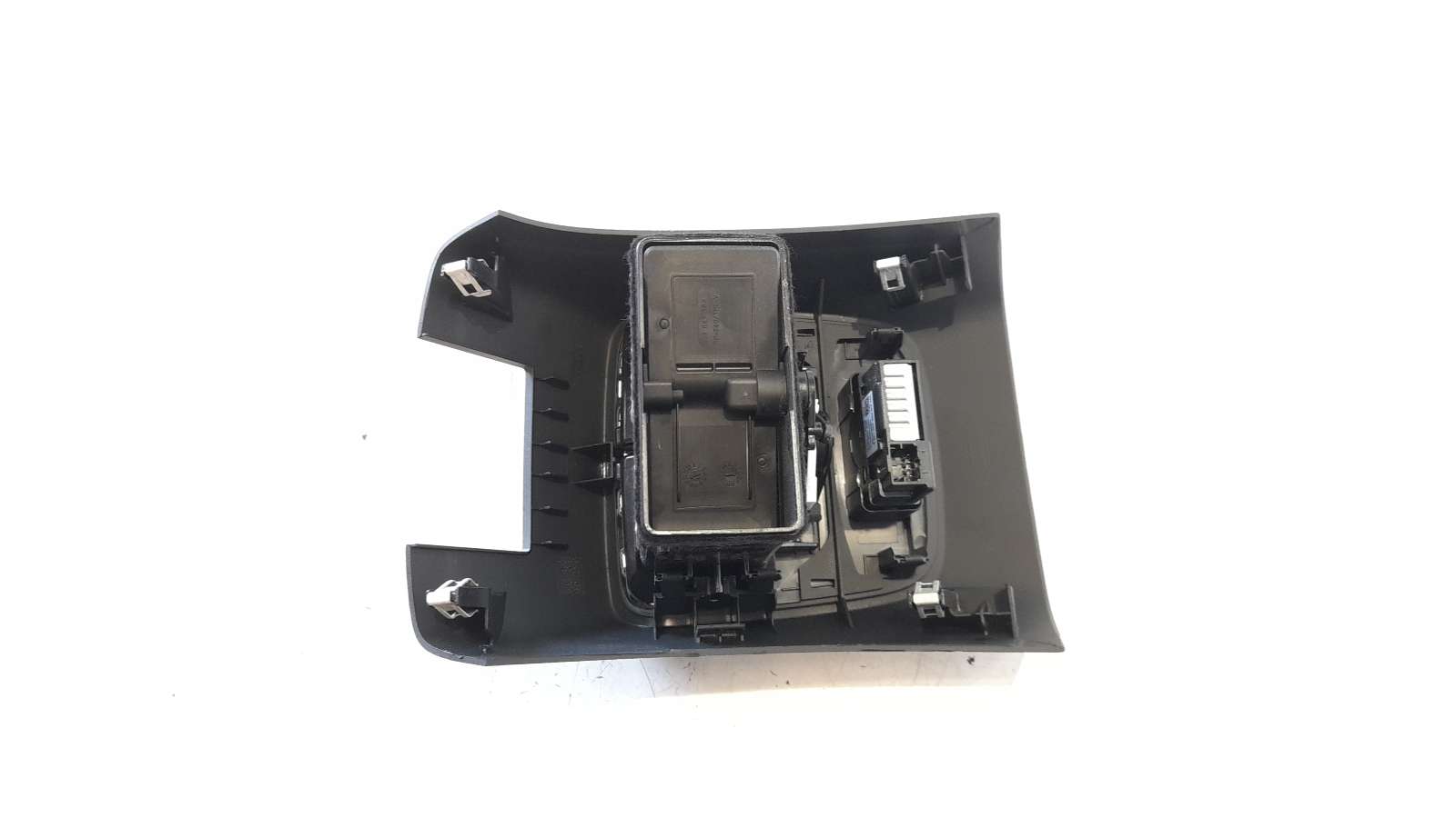 Recambio de rejilla aireadora para volkswagen t-cross (c11, d31) 2018- 1.0 tsi referencia OEM IAM 8V0819203B   Recambio de rejilla aireadora para volkswagen t-cross (c11, d31) 2018- 1.0 tsi referencia OEM IAM 8V0819203B