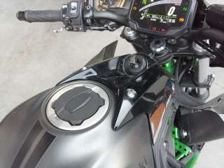 Recambio de moldura para kawasaki z ( - 899cc) - z 650 referencia OEM IAM 14093048351A  