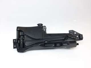 Recambio de deposito limpia para tesla model 3 (5yj3) 2017- ev awd referencia OEM IAM 173923300G 173923300G 