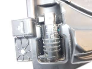 Recambio de deposito limpia para tesla model 3 (5yj3) 2017- ev awd referencia OEM IAM 173923300G 173923300G  2