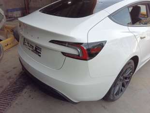 Recambio de paragolpes trasero para tesla model 3 (5yj3) 2017- ev awd referencia OEM IAM 1582571SCD  