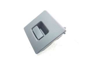 Recambio de guantera para mazda 3 berlina (bp) 2019- referencia OEM IAM BDGF64182  