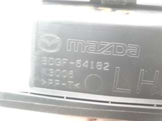 Recambio de guantera para mazda 3 berlina (bp) 2019- referencia OEM IAM BDGF64182  