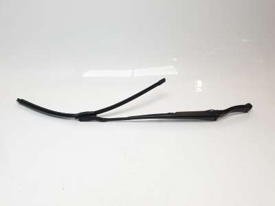 Recambio de brazo limpia delantero izquierdo para maserati ghibli iii (m157) 2013- 3.0 referencia OEM IAM 670007562  
