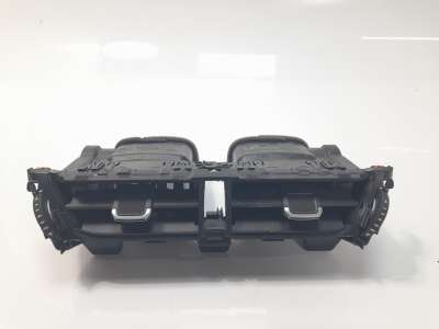 Recambio de rejilla aireadora para toyota corolla (e21) 2019- hybrid style referencia OEM IAM 5567002830  