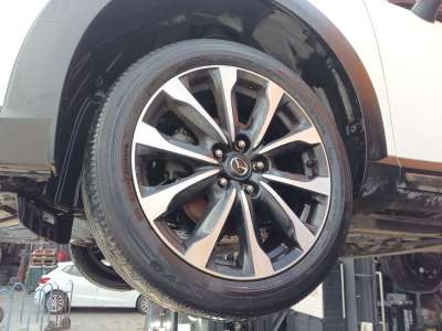 Recambio de mangueta delantera izquierda para mazda cx-3 (dk) 2015- 2.0 skyactiv-g referencia OEM IAM D10E33031  