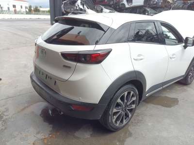 Recambio de puente trasero para mazda cx-3 (dk) 2015- 2.0 skyactiv-g referencia OEM IAM D24P28B0X  