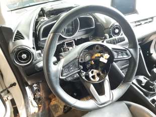 Recambio de volante para mazda cx-3 (dk) 2015- 2.0 skyactiv-g referencia OEM IAM B63E32982A02  