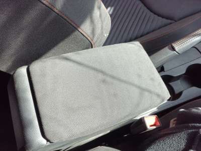 Recambio de apoyabrazos central para seat ibiza v (kj1, kjg) 2017- 1.0 tsi referencia OEM IAM 6F0864207A  
