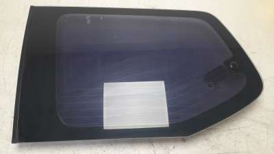Recambio de luna trasera izquierda para toyota land cruiser (j12) 2002-2009 3.0 turbodiesel referencia OEM IAM 6272060651  