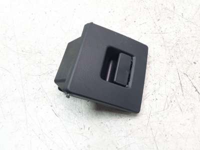 Recambio de guantera para mazda 3 berlina (bp) 2019- referencia OEM IAM BDGF64182  