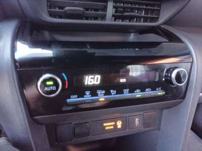 Recambio de mando climatizador para toyota yaris cross (mxp_) 2020- 1.5 hybrid (mxpj10) referencia OEM IAM 559000DC70  