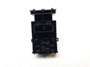 Recambio de mando elevalunas trasero izquierdo para toyota yaris cross (mxp_) 2020- 1.5 hybrid (mxpj10) referencia OEM IAM 84810 2