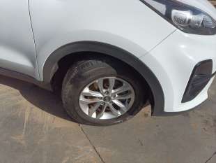 Recambio de paso rueda delantero derecho para kia sportage 2010-2016 drive 4x2 referencia OEM IAM 86812F1500  