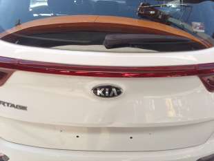 Recambio de piloto trasero central para kia sportage 2010-2016 drive 4x2 referencia OEM IAM 87310F1501  
