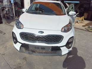 Recambio de refuerzo paragolpes delantero para kia sportage 2010-2016 drive 4x2 referencia OEM IAM 64900F1000  