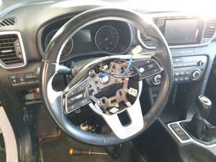 Recambio de volante para kia sportage 2010-2016 drive 4x2 referencia OEM IAM 56100D9040SA1  