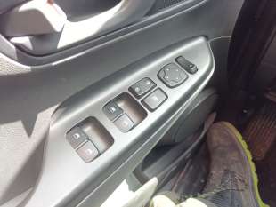 Recambio de mando elevalunas delantero izquierdo para hyundai kona 2017- pure referencia OEM IAM 93570J9100TMT  