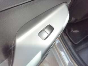 Recambio de mando elevalunas trasero izquierdo para hyundai kona 2017- pure referencia OEM IAM 3K552B1200  