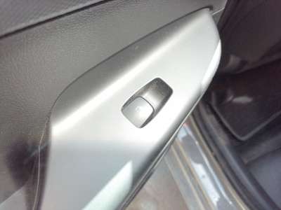 Recambio de mando elevalunas trasero izquierdo para hyundai kona 2017- pure referencia OEM IAM 3K552B1200  