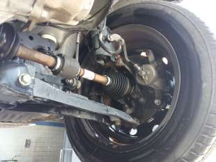 Recambio de mangueta delantera izquierda para hyundai kona 2017- pure referencia OEM IAM 51700J9200  