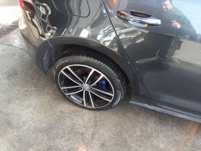 Recambio de amortiguador trasero derecho para volkswagen golf vii lim. 2012-2017 gte referencia OEM IAM 5Q0513029DP  