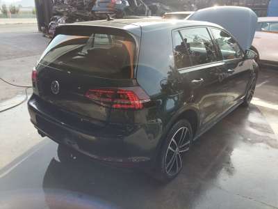 Recambio de puente trasero para volkswagen golf vii lim. 2012-2017 gte referencia OEM IAM 5WA505315B  