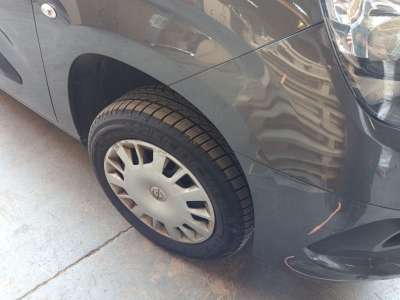 Recambio de mangueta delantera derecha para opel combo e tour / life (k9) 2018- 1.5 referencia OEM IAM 1647857080  