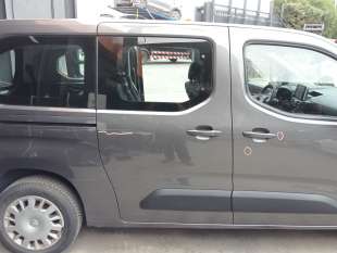 Recambio de puerta lateral corredera derecha para opel combo e tour / life (k9) 2018- 1.5 referencia OEM IAM 9820425480  
