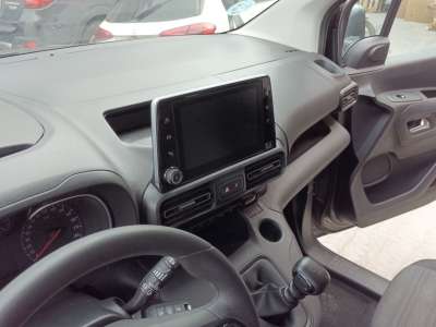 Recambio de ventilador calefaccion para opel combo e tour / life (k9) 2018- 1.5 referencia OEM IAM 9849717380  