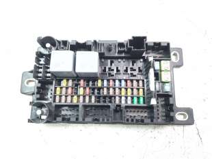 Recambio de caja reles / fusibles para jaguar e-pace 2017- 2.0 diesel cat referencia OEM IAM J9C314A073BB  