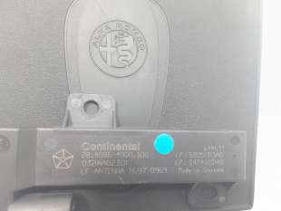 Recambio de amplificador de antena para alfa romeo giulia (952) 2016- 2.2 jtdm cat referencia OEM IAM 2840864000300 032AA0229A  2