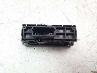 Recambio de interruptor para toyota hilux vii 2016-2020 2.4 d referencia OEM IAM 15D231  