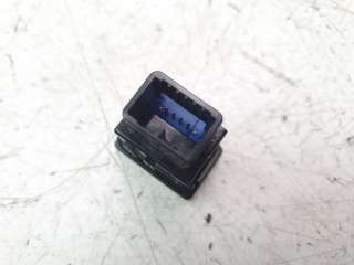 Recambio de interruptor para toyota hilux vii 2016-2020 2.4 d referencia OEM IAM 15E122  