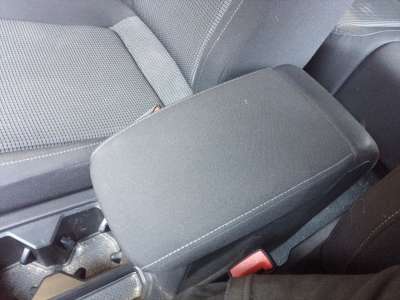 Recambio de apoyabrazos central para volkswagen tiguan (ad1, ax1) 2016- 1.4 tsi referencia OEM IAM 5TA864207B  