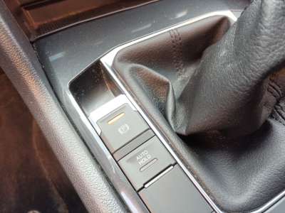Recambio de palanca freno para volkswagen tiguan (ad1, ax1) 2016- 1.4 tsi referencia OEM IAM 5NA927225B  