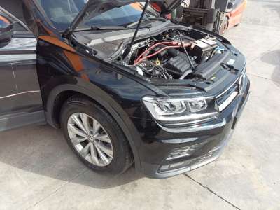 Recambio de puente delantero para volkswagen tiguan (ad1, ax1) 2016- 1.4 tsi referencia OEM IAM 5WA199315F  